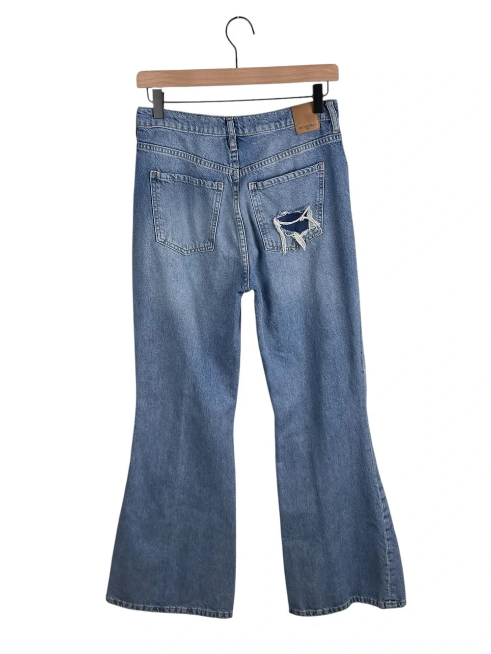 Free People New Dawn Flare Jeans Size 26 Distressed Denim Cotton We the Free